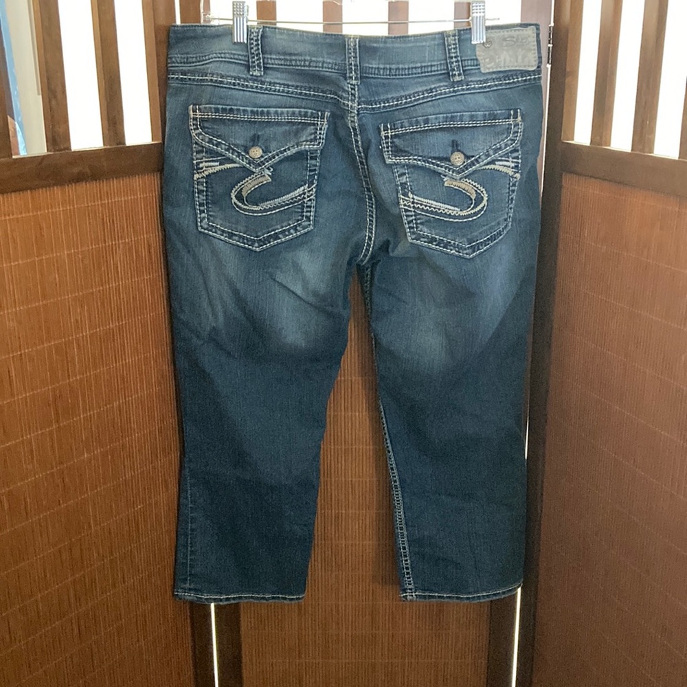 Silver‎ Capris 34 ⭐️